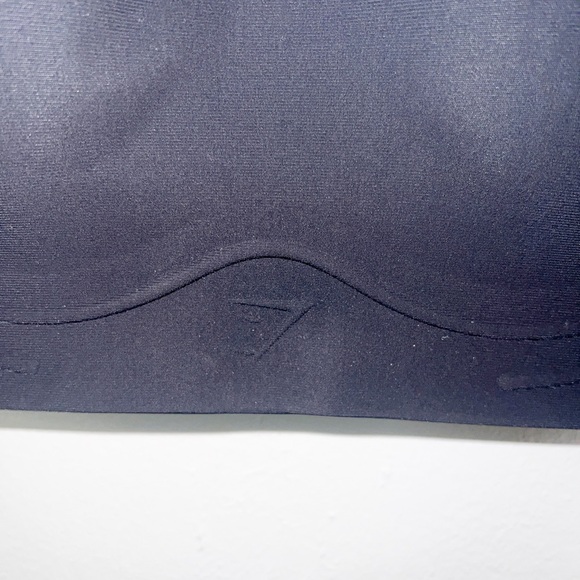 Gymshark cross back black womens adjustable strap sports bra new - Picture 3 of 12